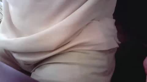 Snapshot of islandforfun chatting on September 13, 4:07 pm islandforfun online show from September 13, 4:07 pm