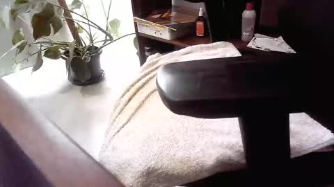 Snapshot of islandforfun chatting on October 2, 7:10 pm islandforfun online show from October 2, 7:10 pm