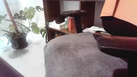 Snapshot of islandforfun chatting on November 20, 7:02 pm islandforfun online show from November 20, 7:02 pm