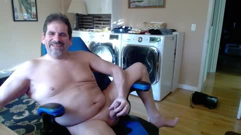 Snapshot of islandguy70 chatting on December 26, 8:00 pm Jim online show from December 26, 8:00 pm