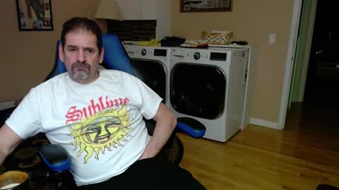 Snapshot of islandguy70 chatting on December 27, 10:55 am Jim online show from December 27, 10:55 am