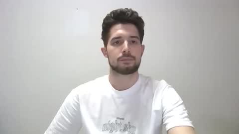 islaysince97 online show from April 20, 12:19 pm