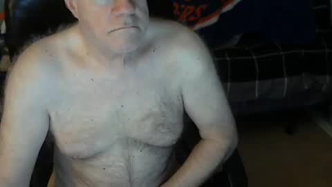 islesman22 online show from December 30, 10:53 am