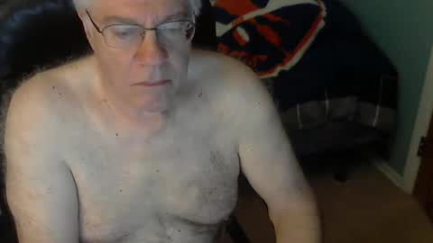 islesman22 online show from September 28, 10:31 am