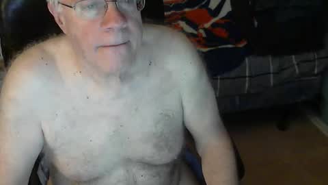 Snapshot of islesman22 chatting on December 19, 10:44 am islesman22 online show from December 19, 10:44 am