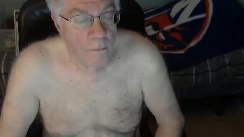 Snapshot of islesman22 chatting on February 14, 11:40 am islesman22 online show from February 14, 11:40 am