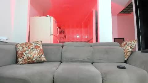 Snapshot of issalovexxx chatting on November 1, 4:31 pm Isabella online show from November 1, 4:31 pm