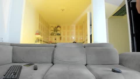 Snapshot of issalovexxx chatting on December 19, 9:11 pm Isabella online show from December 19, 9:11 pm