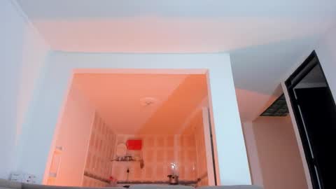 Snapshot of issalovexxx chatting on January 5, 8:45 pm Isabella online show from January 5, 8:45 pm