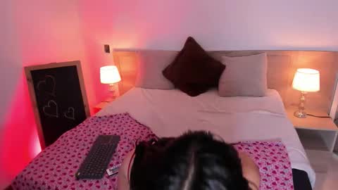 Snapshot of issis_smith chatting on October 17, 3:42 am issis_smith online show from October 17, 3:42 am