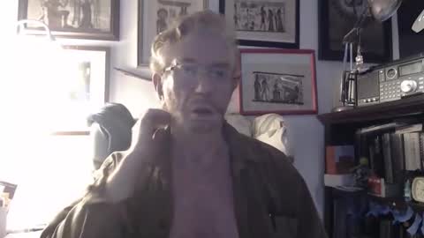 ImYourBitch online show from April 4, 4:00 am