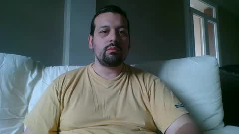 Snapshot of italianbigboy932 chatting on April 21, 8:20 am italianbigboy932 online show from April 21, 8:20 am