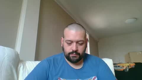 Snapshot of italianbigboy932 chatting on May 16, 9:06 am italianbigboy932 online show from May 16, 9:06 am