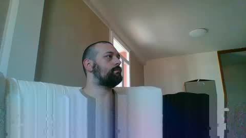 Snapshot of italianbigboy932 chatting on May 23, 2:54 pm italianbigboy932 online show from May 23, 2:54 pm