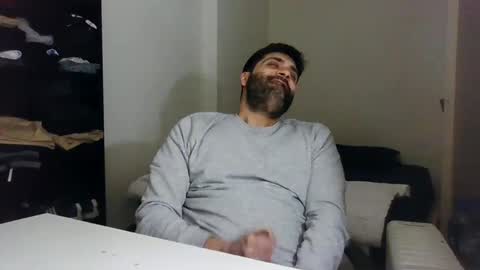 Snapshot of italianboybcn chatting on January 14, 9:51 pm italianboybcn online show from January 14, 9:51 pm