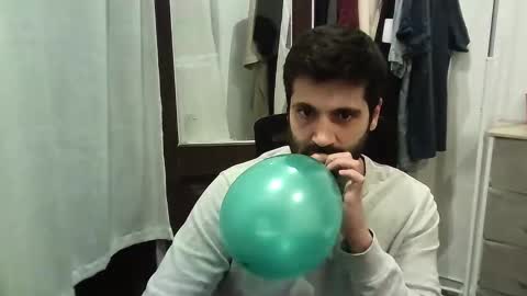 Snapshot of italianboybcn chatting on September 28, 8:58 pm italianboybcn online show from September 28, 8:58 pm