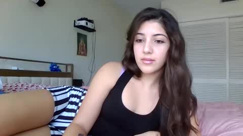 ItalianKitty online show from May 24, 9:42 pm