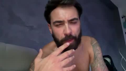 Snapshot of italianloverms chatting on July 28, 6:20 pm italianloverms online show from July 28, 6:20 pm