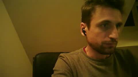 italiano116116 online show from December 1, 4:29 pm