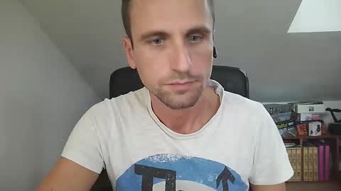 italiano116116 online show from October 14, 8:37 am