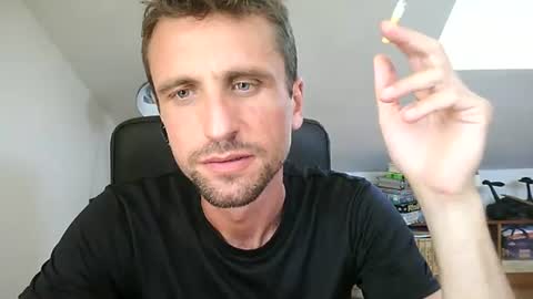 Snapshot of italiano116116 chatting on June 19, 10:30 am italiano116116 online show from June 19, 10:30 am