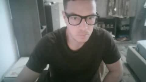Snapshot of italianslavexoxo chatting on February 21, 8:04 am S online show from February 21, 8:04 am