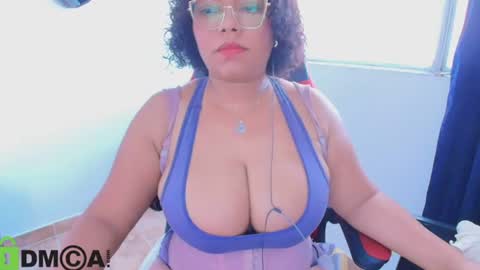 Snapshot of italy__boobs_ chatting on June 18, 1:59 pm Sofia online show from June 18, 1:59 pm