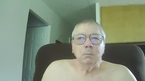 italythick online show from June 27, 6:24 pm