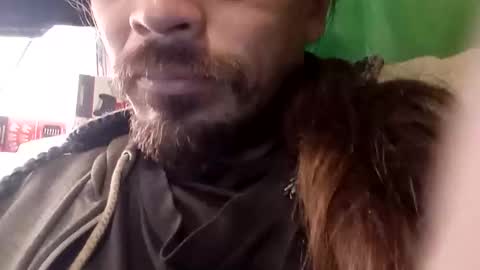 Snapshot of ithatdick chatting on February 20, 10:32 pm ithatdick online show from February 20, 10:32 pm