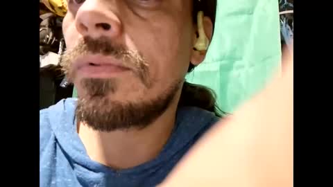 Snapshot of ithatdick chatting on March 7, 9:50 am ithatdick online show from March 7, 9:50 am
