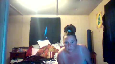 Snapshot of its_kimber chatting on May 22, 1:17 pm its kimber online show from May 22, 1:17 pm