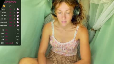 Lily online show from March 15, 8:37 pm