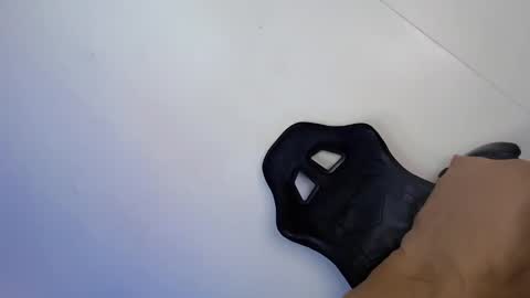 Kaye online show from October 18, 7:09 am