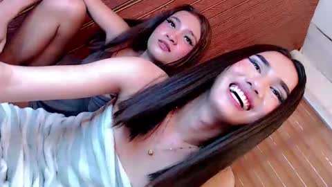 its_me_luna1111 online show from June 11, 12:32 am