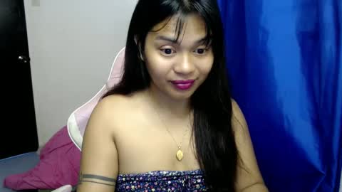 Its me mia online show from March 4, 10:16 pm