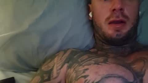 itsme11110000 online show from September 28, 2:11 pm