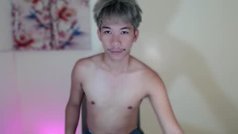 itsme_cxhennn online show from November 11, 11:05 pm