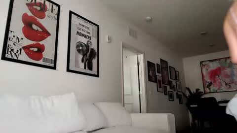 Alexis Rae online show from October 9, 4:05 pm