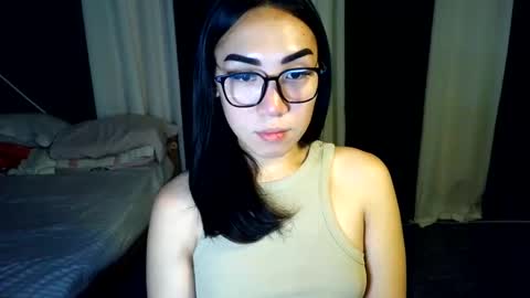 Snapshot of itsmehotqueen chatting on May 18, 7:47 am itsmehotqueen online show from May 18, 7:47 am