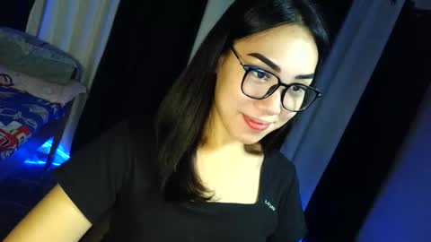 Snapshot of itsmehotqueen chatting on May 20, 3:18 pm itsmehotqueen online show from May 20, 3:18 pm
