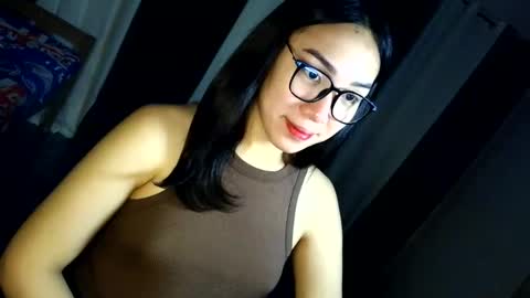 Snapshot of itsmehotqueen chatting on June 1, 1:18 am itsmehotqueen online show from June 1, 1:18 am