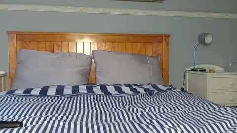 Snapshot of itsmejade_x chatting on October 24, 12:12 pm Jade online show from October 24, 12:12 pm