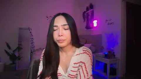 KendraX online show from April 12, 6:13 pm