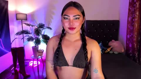 Siana online show from April 10, 2:39 am