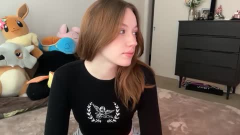 Snapshot of itssheababy chatting on February 21, 3:02 pm Shea online show from February 21, 3:02 pm