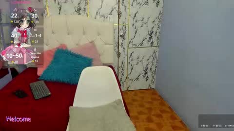 Snapshot of itsuki_n chatting on November 12, 1:00 pm Itsuki N online show from November 12, 1:00 pm