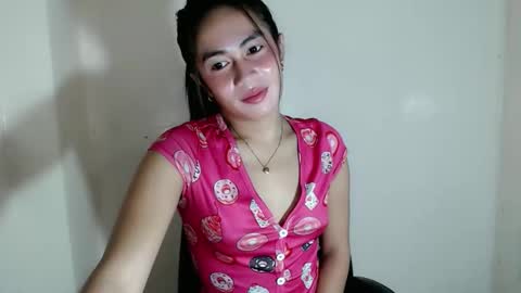 itsurgil_kloeh online show from March 12, 12:28 am