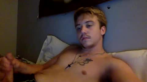 itxlowhoe479 online show from October 27, 5:00 am