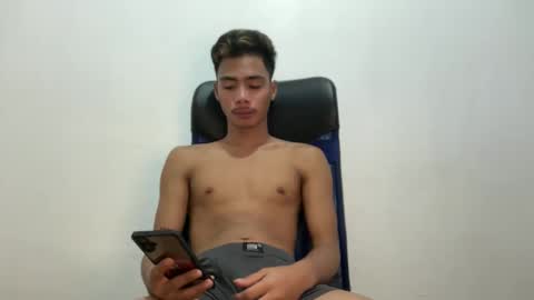 itzme_urboy online show from June 1, 3:19 am