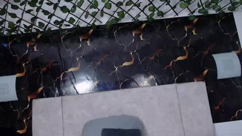 Adris online show from April 17, 7:50 pm